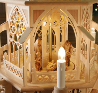 Krippenfiguren aus dem Gr&ouml;dnertal