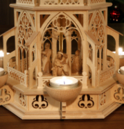 Tilgner-Weihnachtspyramide aus dem Erzgebirge